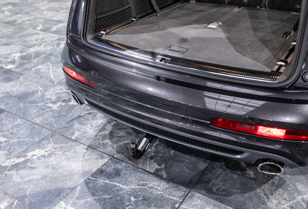 Audi Q7 V8 TDI attelage 2