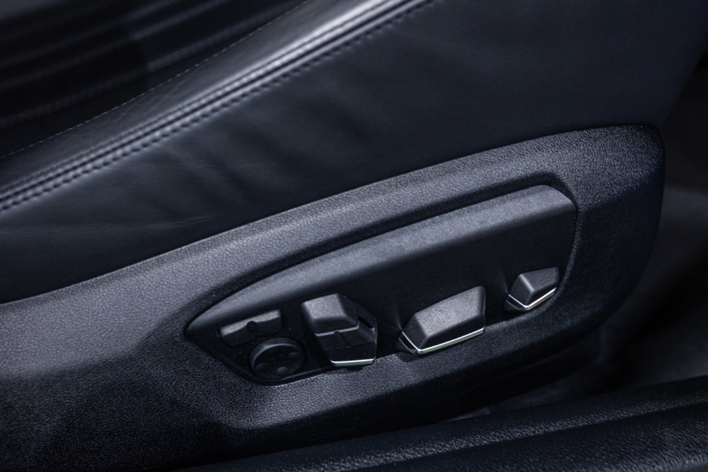 M5 F10 Bleu Interieur 23