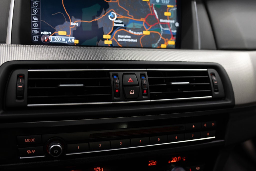 M5 F10 Bleu Interieur 43