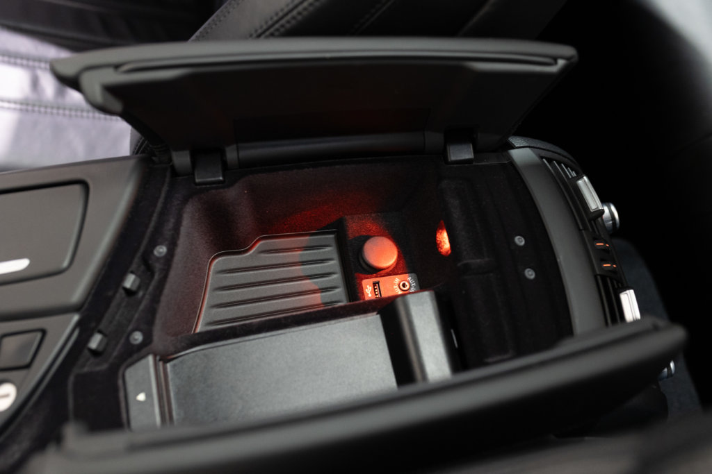 M5 F10 Bleu Interieur 57