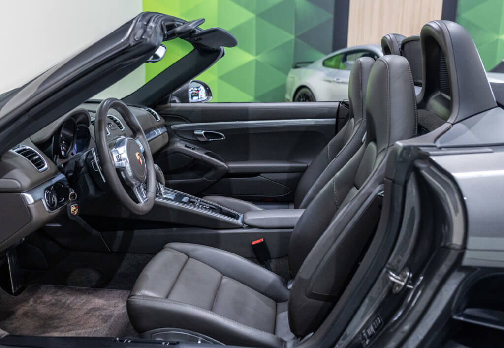 Boxster 981 Gris Interieur