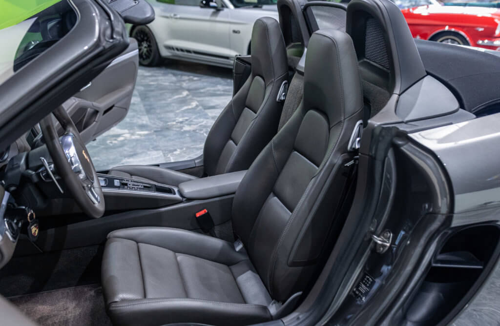 Boxster 981 Gris Interieur 12