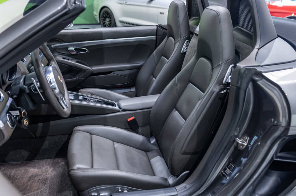 Boxster 981 Gris Interieur 2