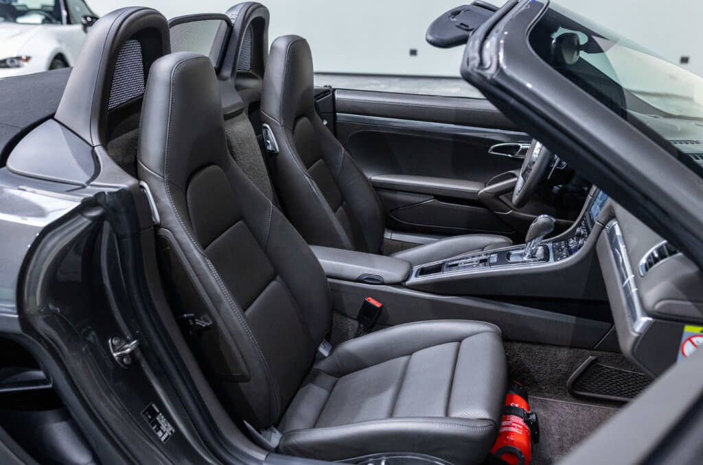 Boxster 981 Gris Interieur 6