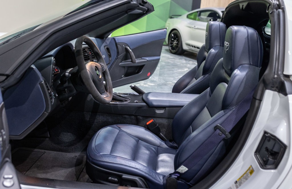 Corvette C6 Grand Sport Blanche Interieur 17