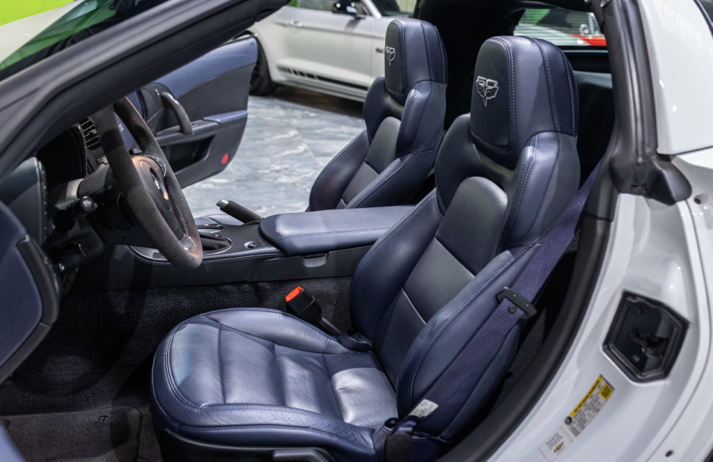 Corvette C6 Grand Sport Blanche Interieur 18