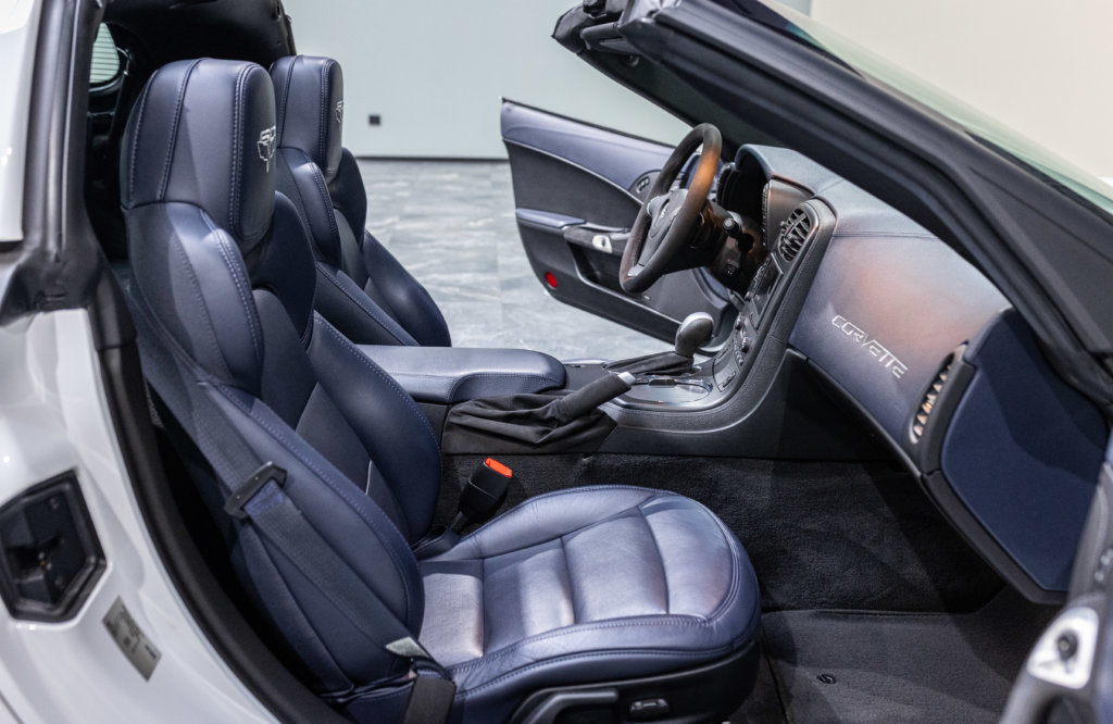 Corvette C6 Grand Sport Blanche Interieur 20