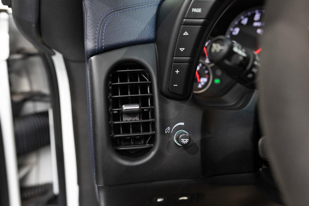 Corvette C6 Grand Sport Blanche Interieur 23