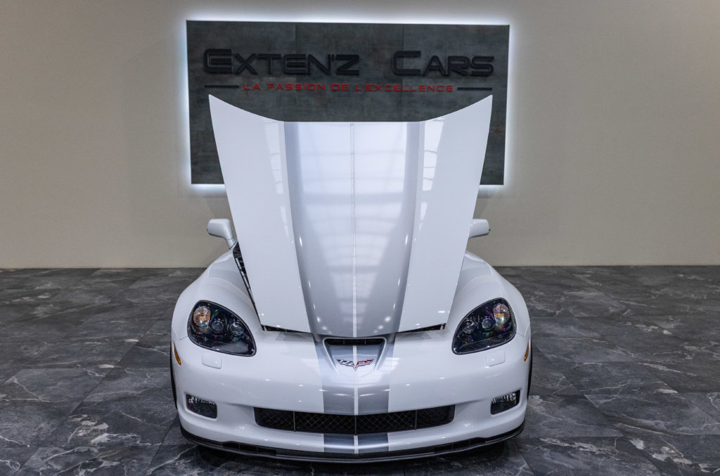 Corvette C6 Grand Sport Blanche capot face