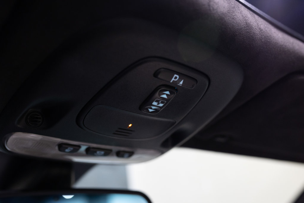 Jaguar XKR Cab Blanc Interieur 39