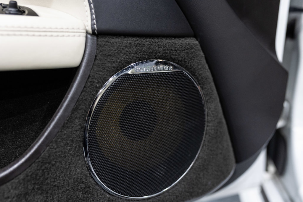 Jaguar XKR Cab Blanc Interieur 6