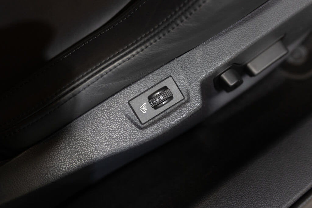 RCZ THP 200 Interieur 9