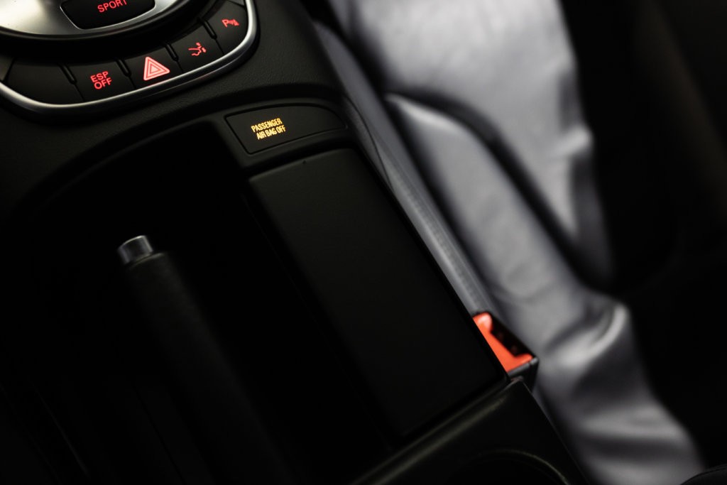 Audi R8 V8 Noir Interieur 34