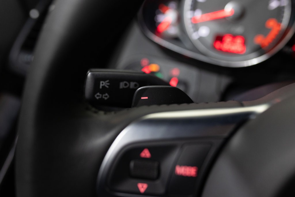 Audi R8 V8 Noir Interieur 39