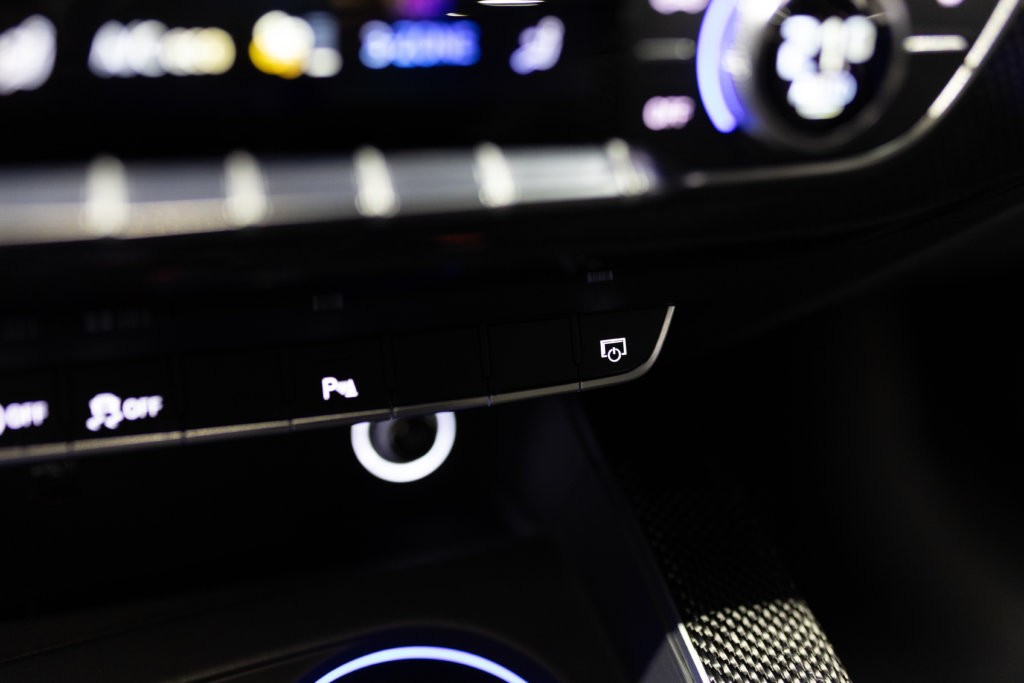 Audi S5 Rouge Interieur 36