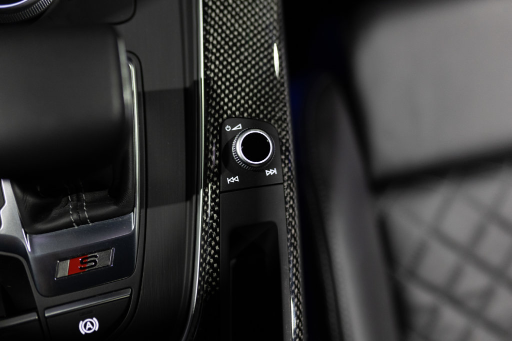 Audi S5 Rouge Interieur 43