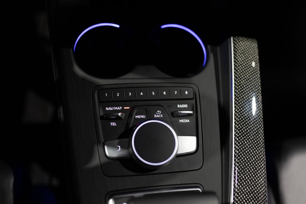 Audi S5 Rouge Interieur 44