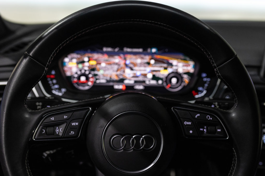 Audi S5 Rouge Interieur 48