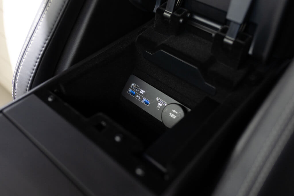 F-Type R Gris Corris Interieur 43