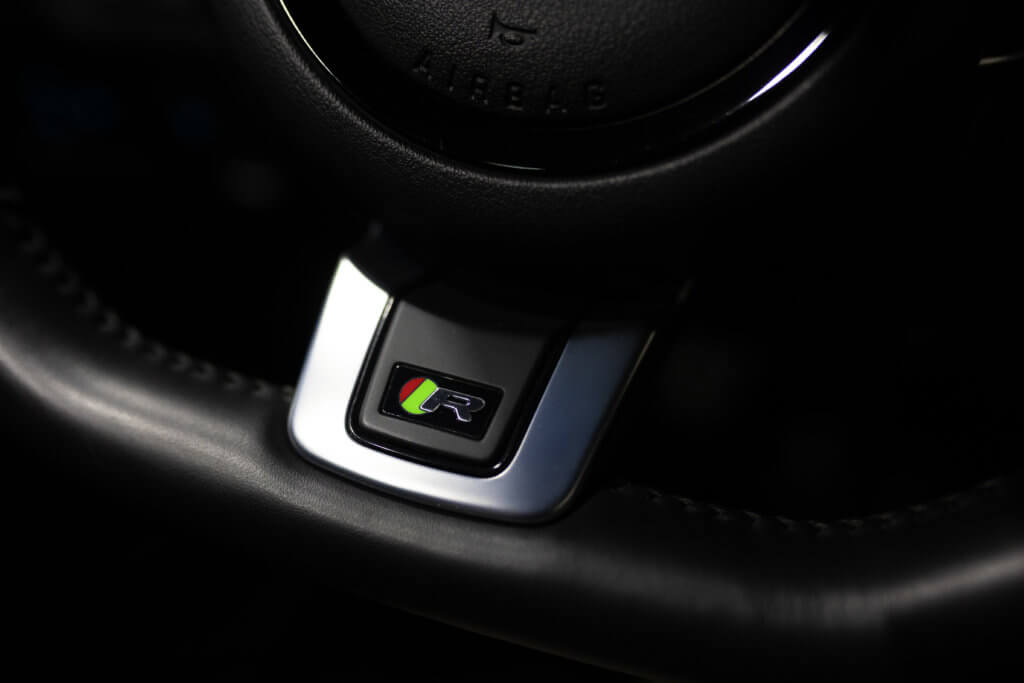 F-Type R Gris Corris Interieur 46