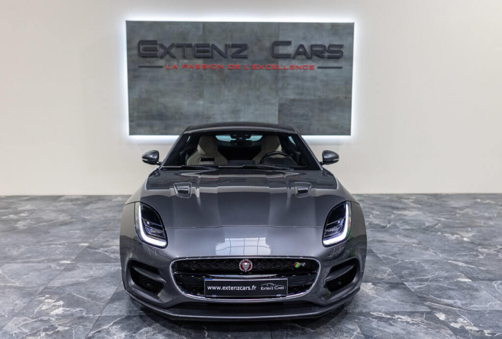 F-Type R Gris Corris face
