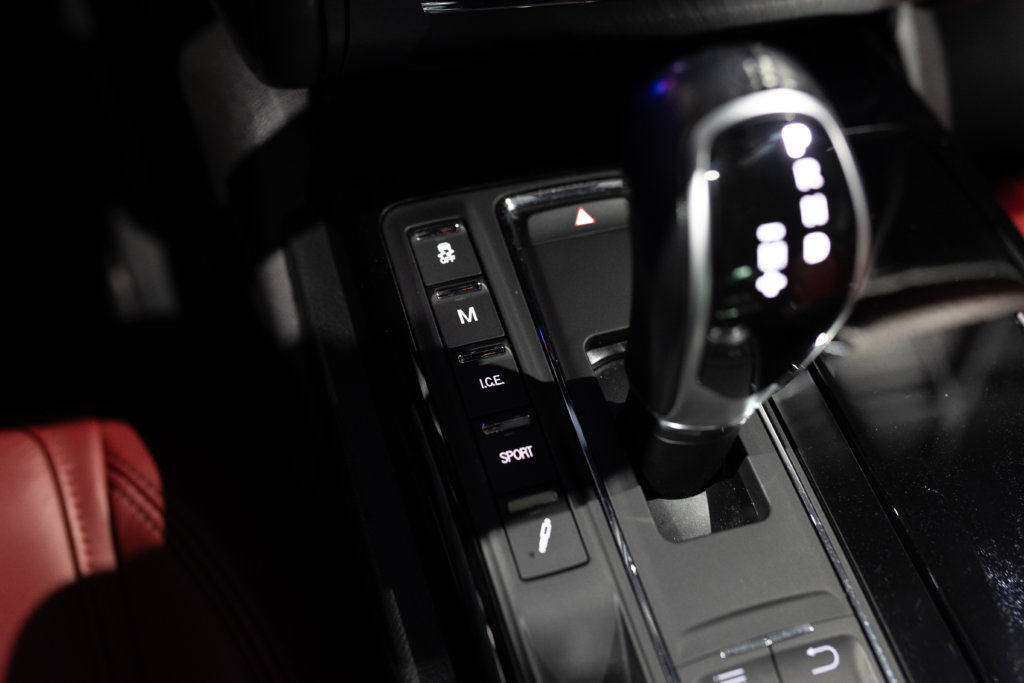 Maserati Ghibli Noir Interieur Rouge Interieur 50