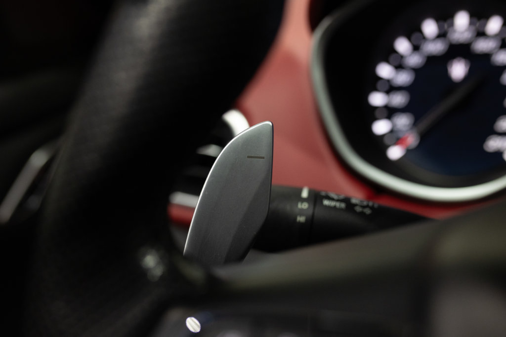 Maserati Ghibli Noir Interieur Rouge Interieur 60