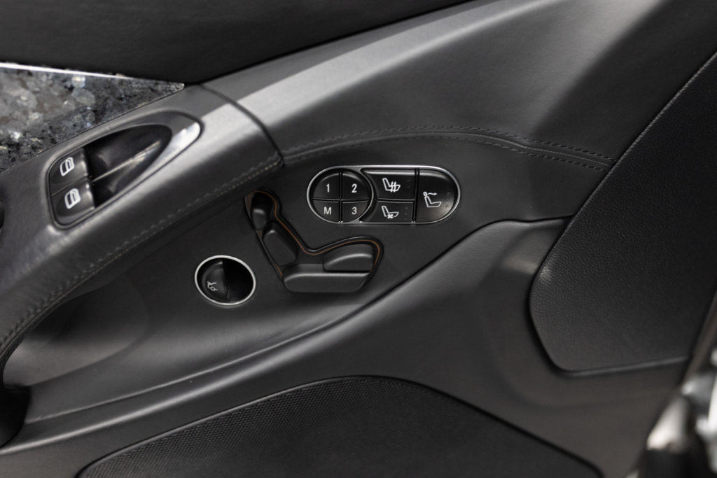 SL 350 gris Argent Interieur 5