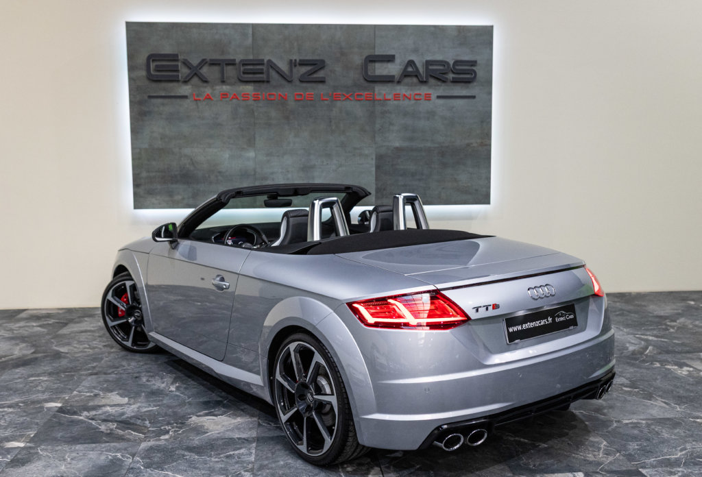 Audi TT S Grise MK3 3-4 ar g