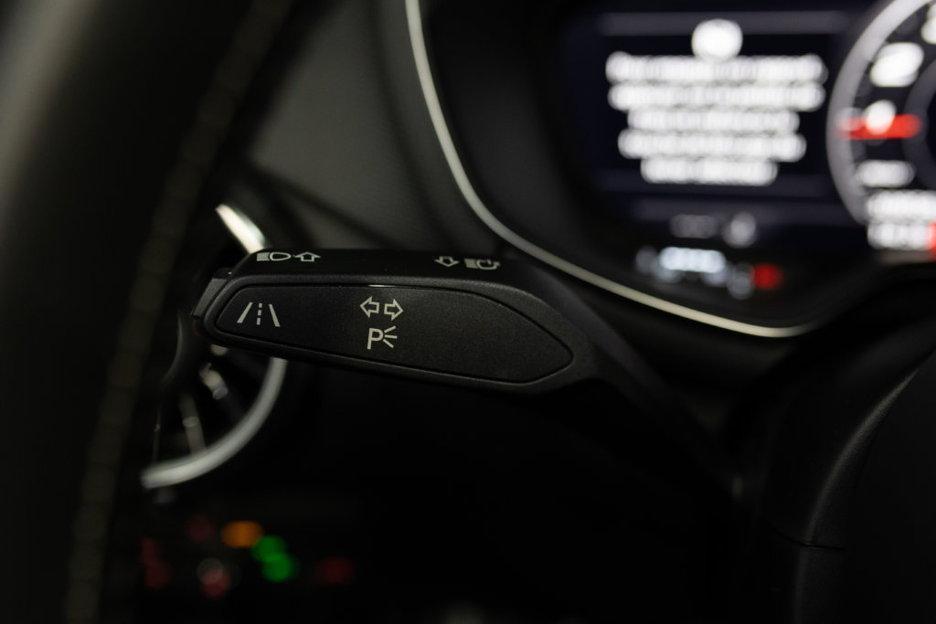 Audi TT S Grise MK3 Interieur 42