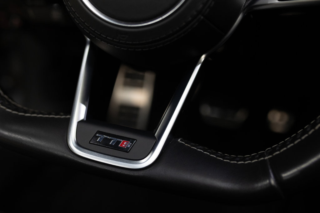 Audi TT S Grise MK3 Interieur 43