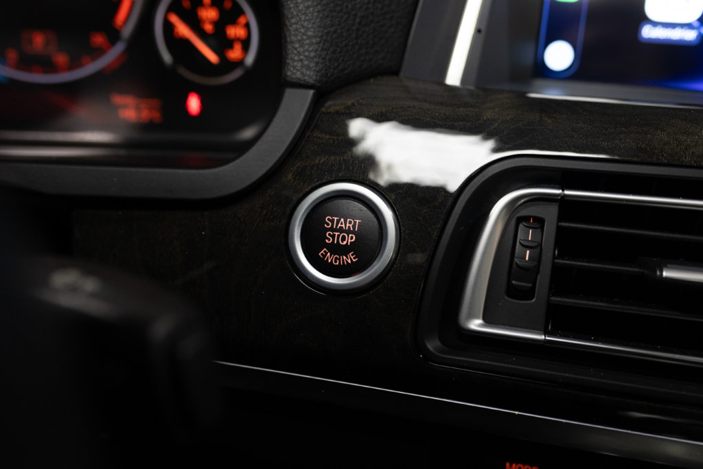 740i blanche Interieur 54