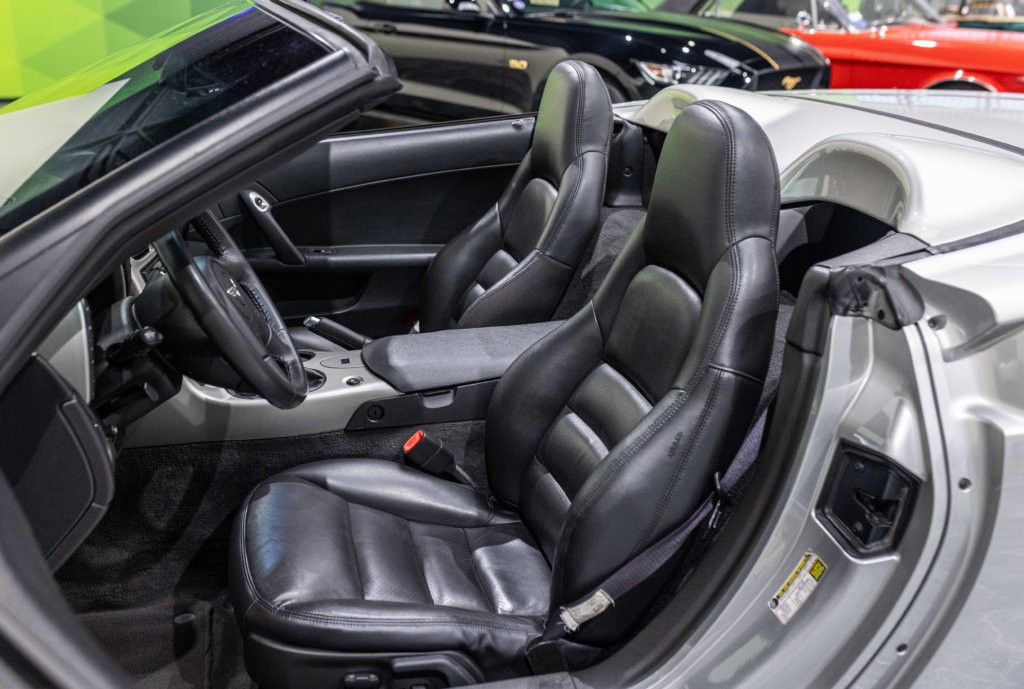 Corvette Cabriolet C6 Grise Interieur 2