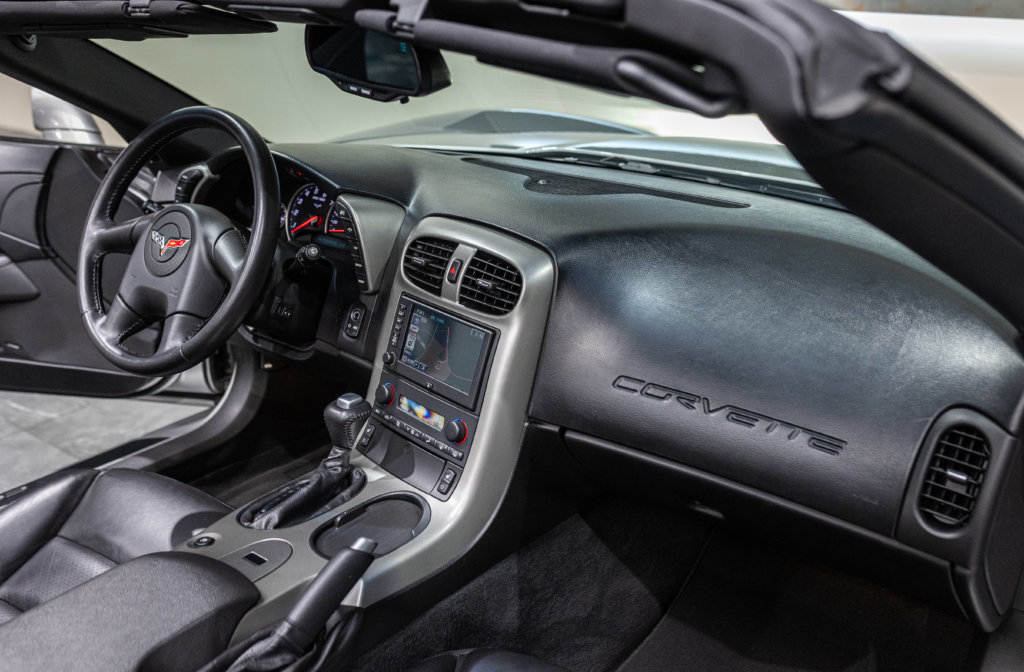 Corvette Cabriolet C6 Grise Interieur 20