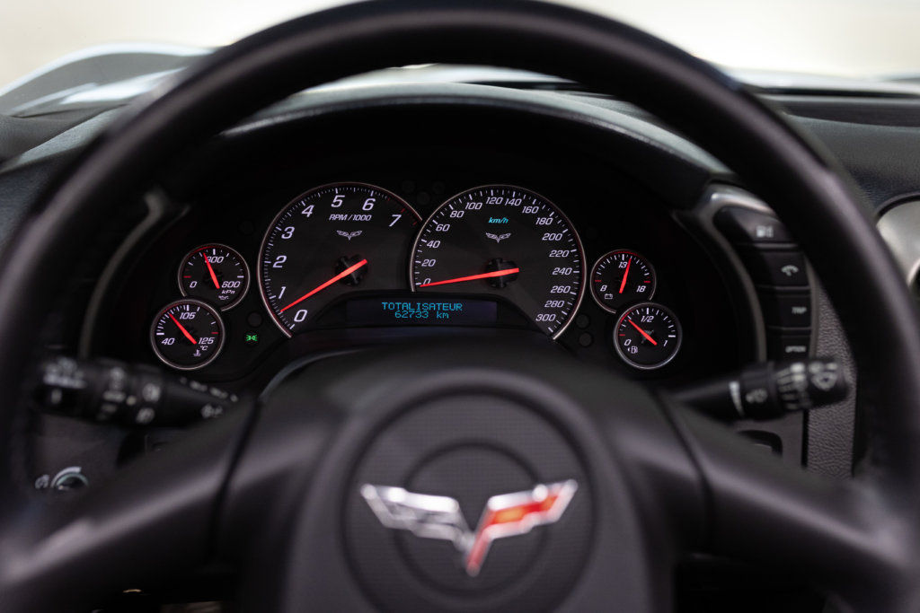 Corvette Cabriolet C6 Grise Interieur 47