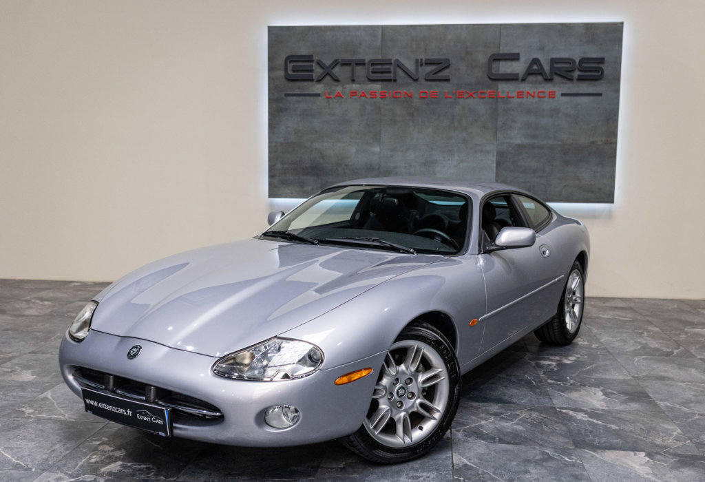 Jaguar XK8 Grise 13K 3-4 av g