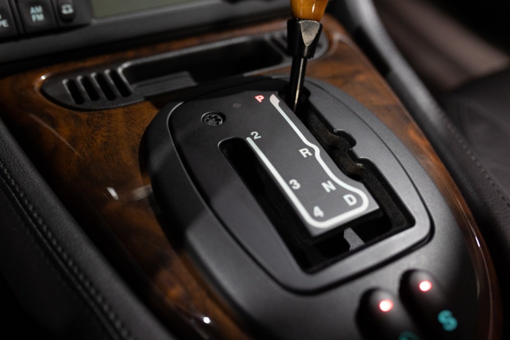 Jaguar XK8 Grise 13K Interieur 30