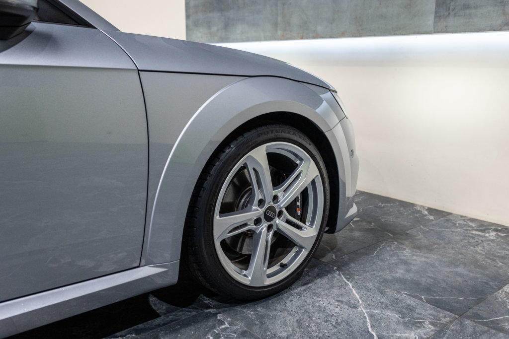 TTS Grise Interieur 11