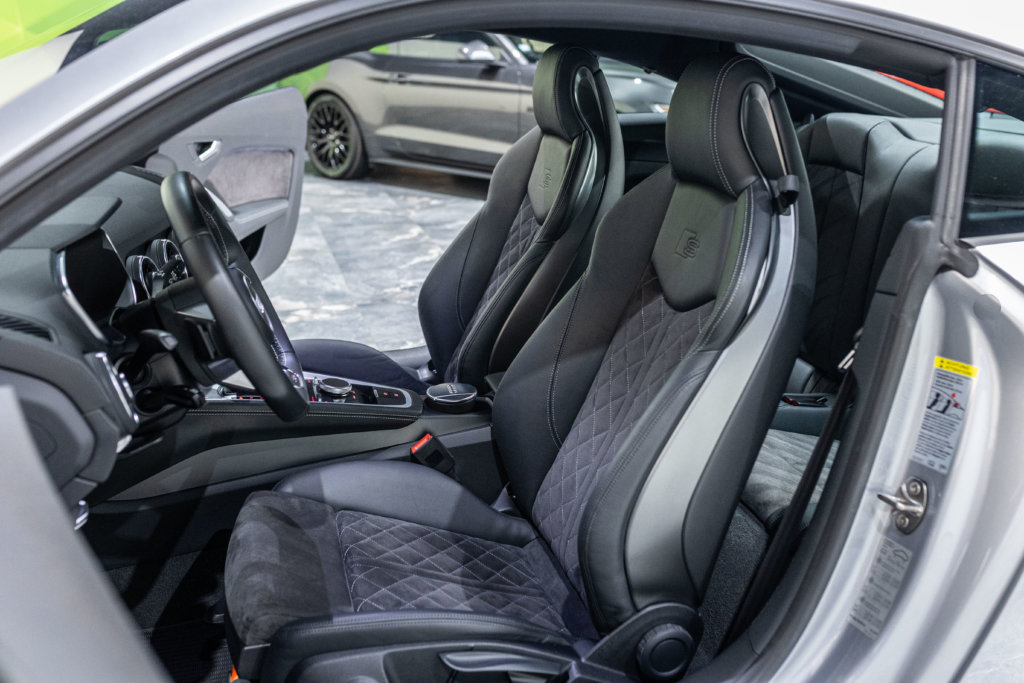 TTS Grise Interieur 14