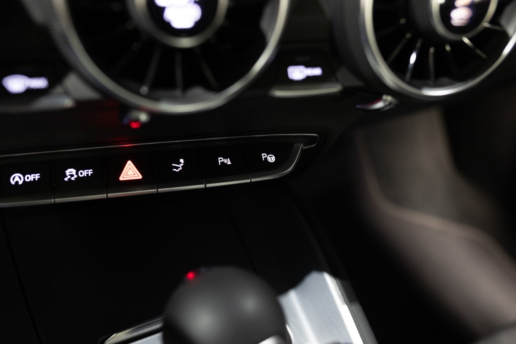 TTS Grise Interieur 26