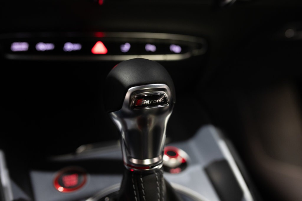 TTS Grise Interieur 34