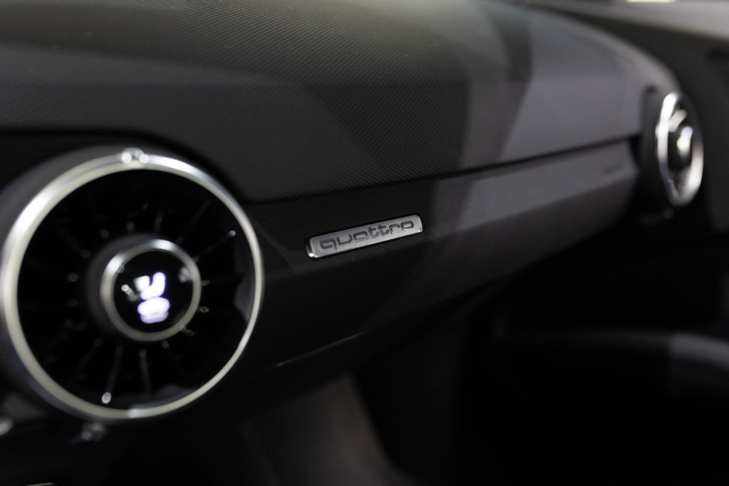 TTS Grise Interieur 36