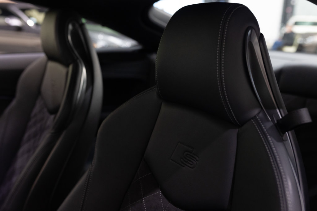 TTS Grise Interieur 42