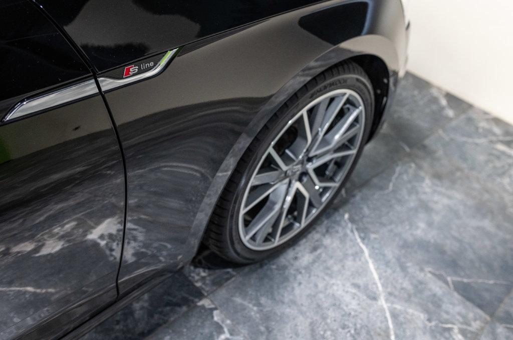 Audi A5 Noir Bullent Interieur 13