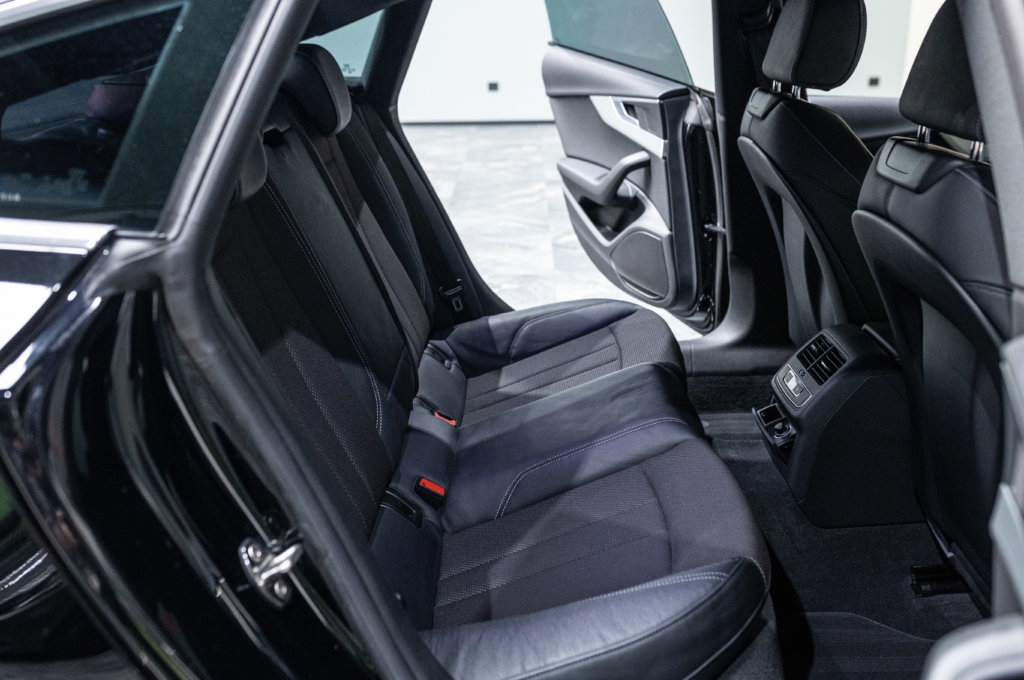 Audi A5 Noir Bullent Interieur 31