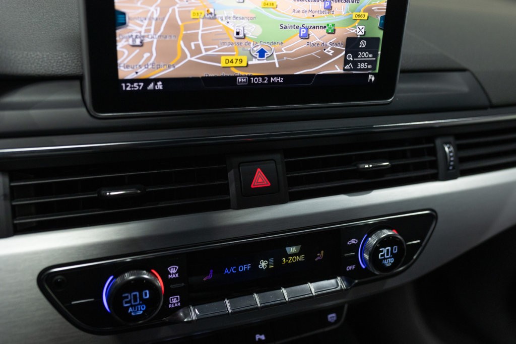 Audi A5 Noir Bullent Interieur 39