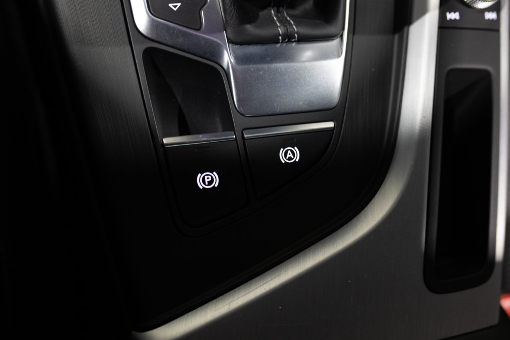 Audi A5 Noir Bullent Interieur 48