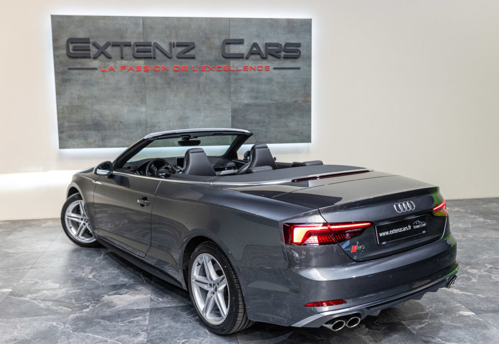 Audi S5 Cab Gris 3-4 ar g