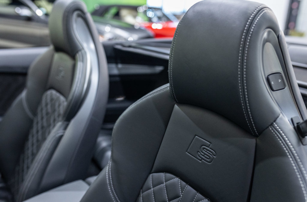 Audi S5 Cab Gris Interieur 10