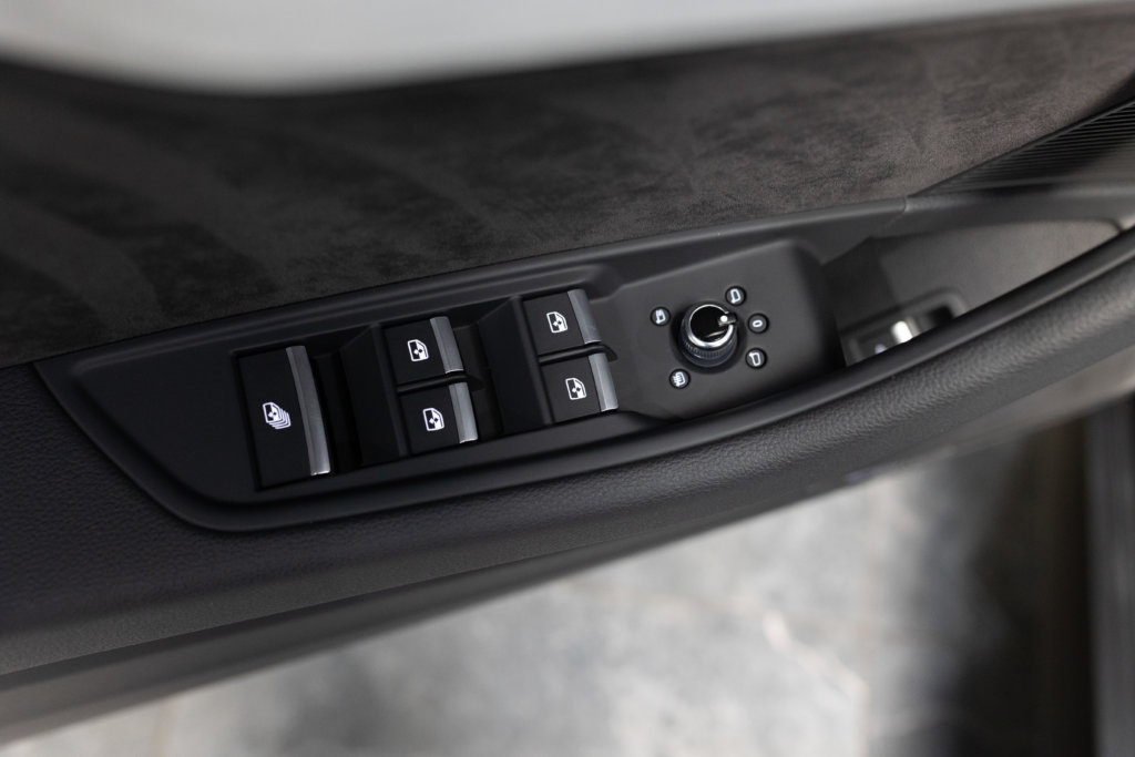 Audi S5 Cab Gris Interieur 4